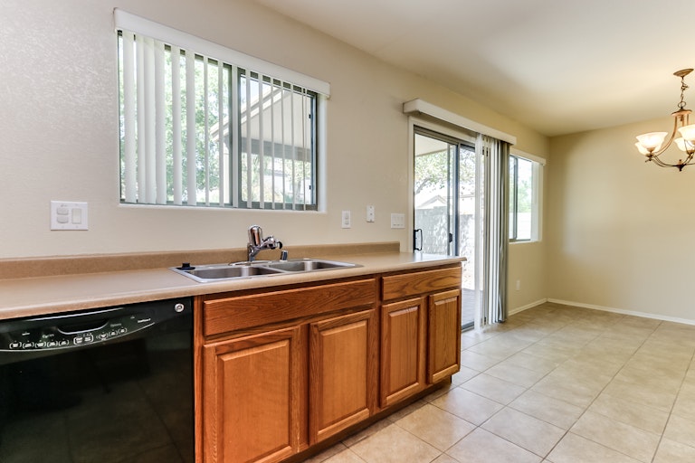 Photo 8 of 31 - 17442 W Boca Raton Rd, Surprise, AZ 85388