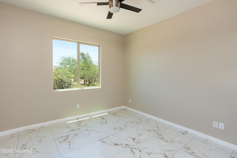 Photo 21 of 29 - 2881 E Calle Bacardi, Vail, AZ 85641