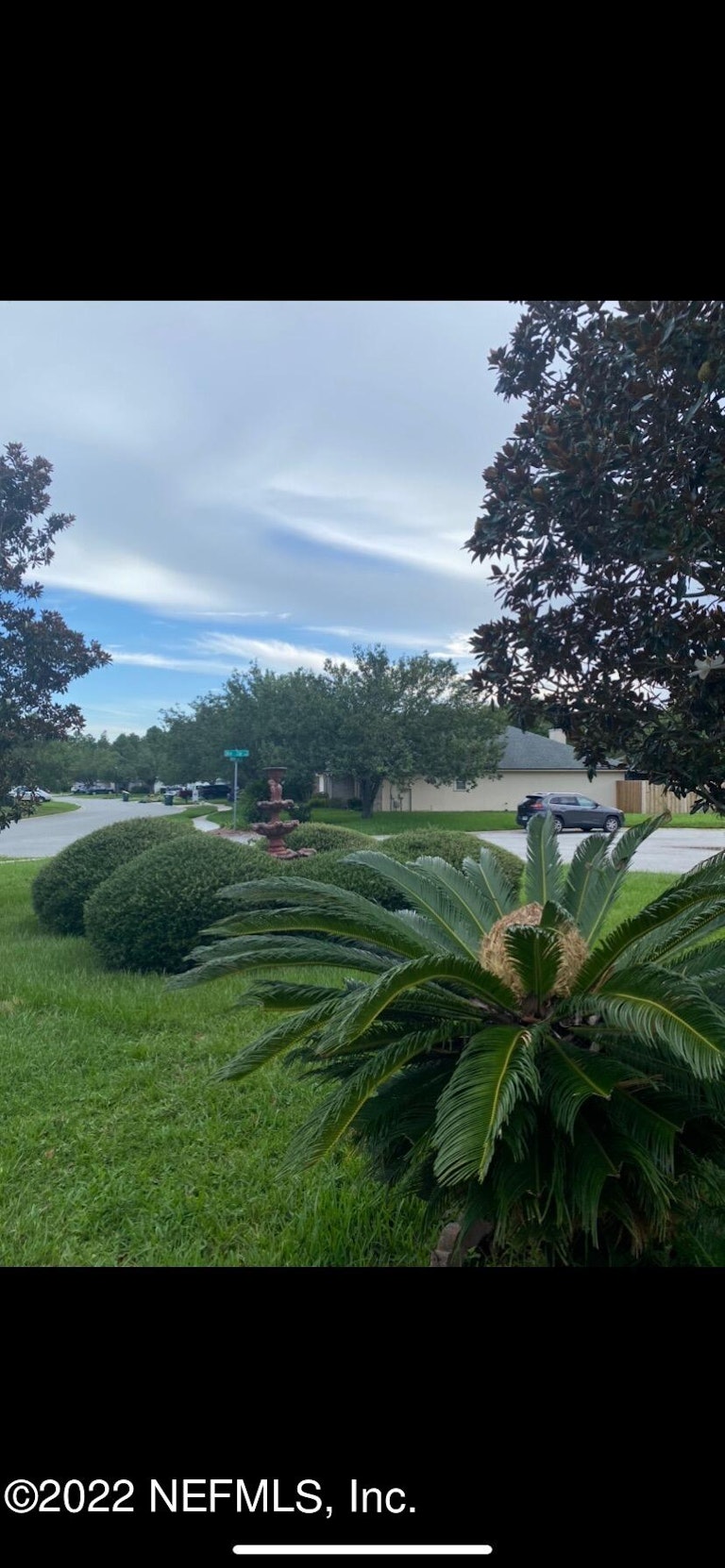 Photo 33 of 47 - 12037 Silver Star Ct, Jacksonville, FL 32246