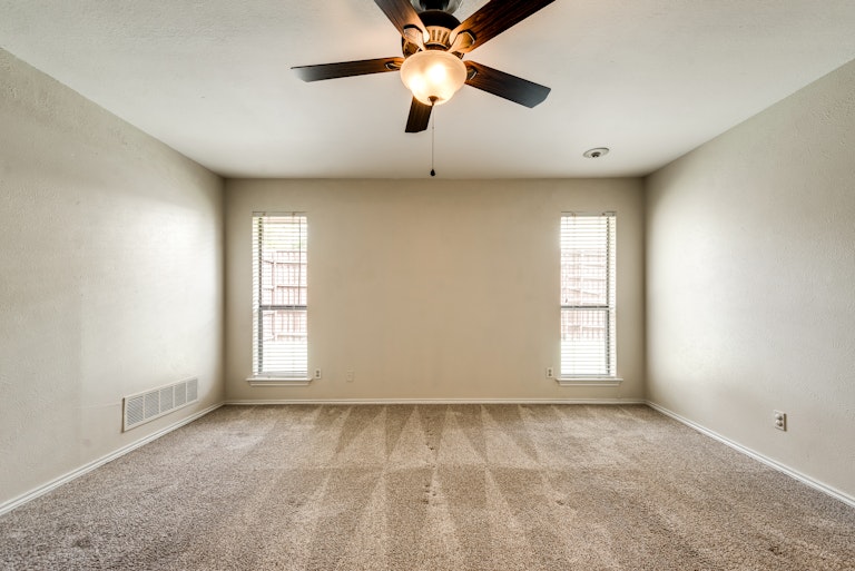 Photo 15 of 29 - 1814 Westshore Dr, Garland, TX 75043