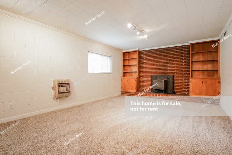 Photo 2 of 25 - 1814 Varnell Ave, Raleigh, NC 27612