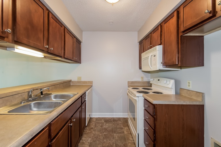Photo 4 of 25 - 3381 Tarleton E, Durham, NC 27713