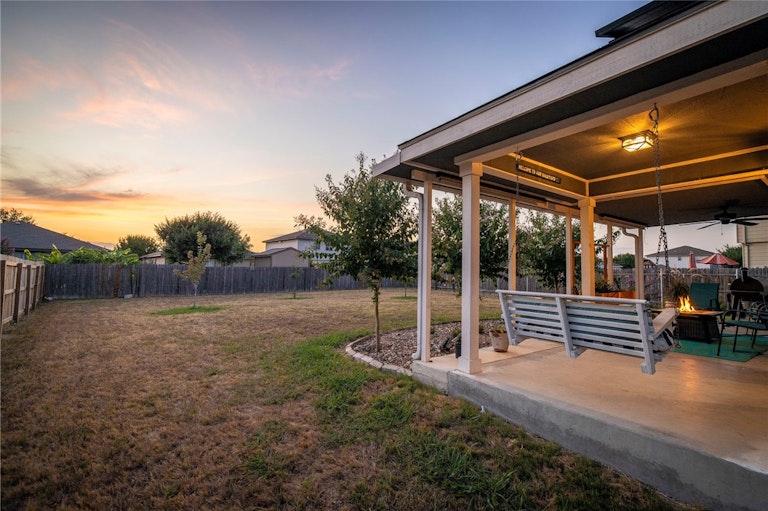 Photo 33 of 40 - 376 Solitaire Path, New Braunfels, TX 78130