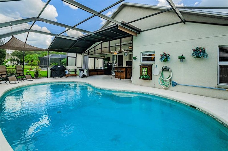 Photo 40 of 66 - 1944 Blanchard Ct, Wesley Chapel, FL 33543