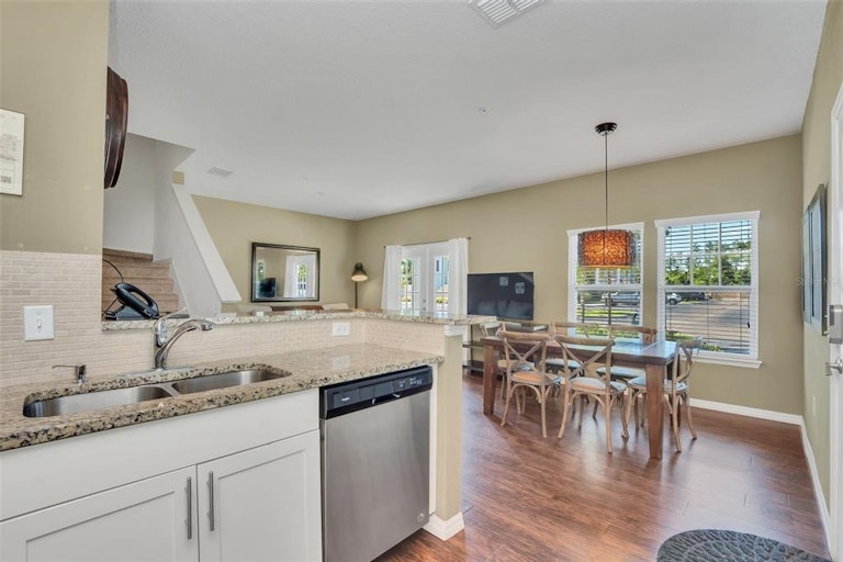 Photo 6 of 27 - 8959 Shine Dr, Kissimmee, FL 34747