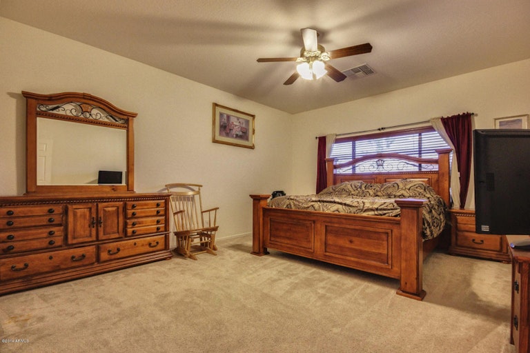 Photo 8 of 17 - 10828 E Roselle Ave, Mesa, AZ 85212