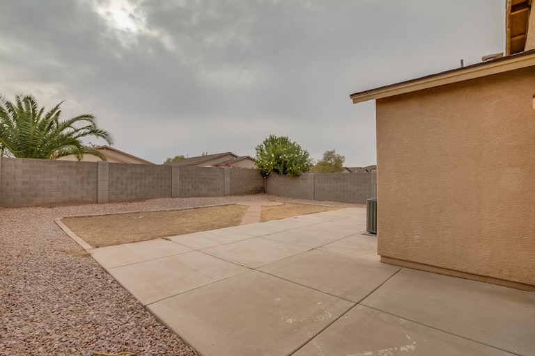 Photo 22 of 24 - 1895 E Desert Moon Trl, San Tan Valley, AZ 85142