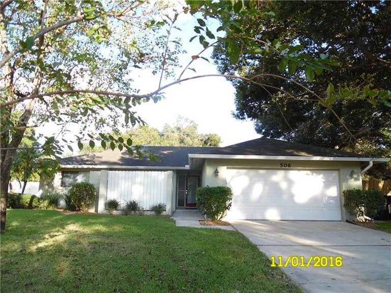 Photo 1 of 18 - 506 Wavecrest Dr, Orlando, FL 32807