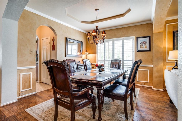 Photo 6 of 38 - 5803 Lone Rock Rd, Frisco, TX 75036