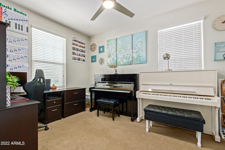 Photo 17 of 35 - 3015 W Laredo Ln, Phoenix, AZ 85085
