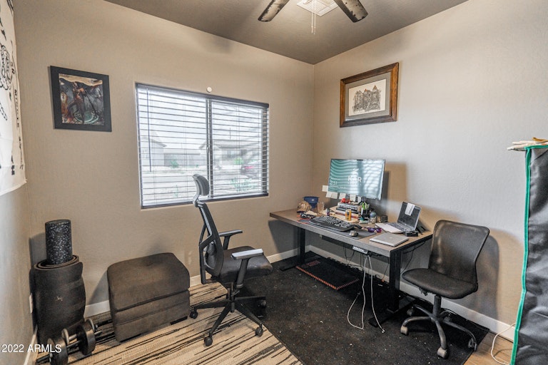 Photo 8 of 15 - 5629 E Red Bird Ln, San Tan Valley, AZ 85140