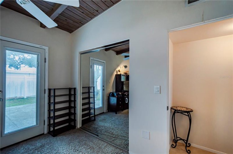 Photo 23 of 35 - 817 Harbor Dr S, Venice, FL 34285
