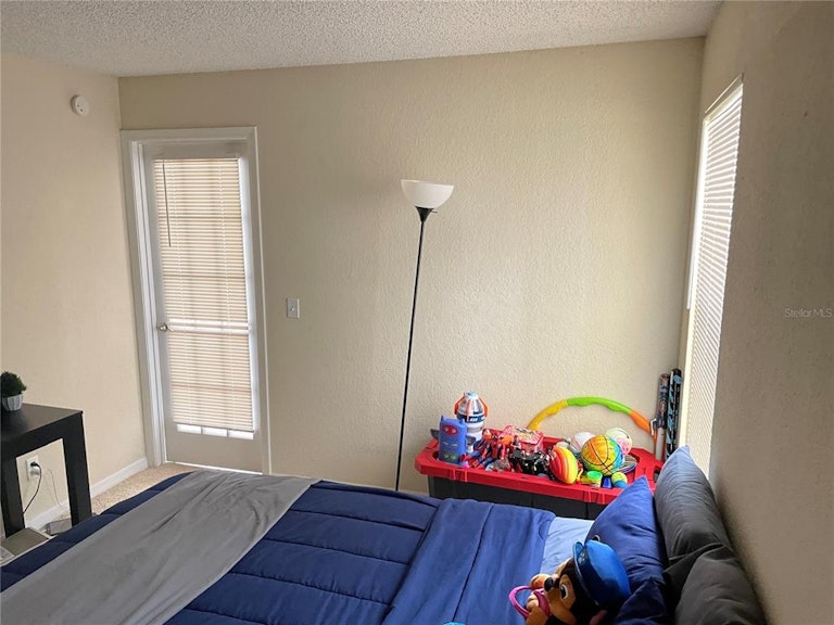 Photo 30 of 44 - 5168 Conroy Rd #25, Orlando, FL 32811
