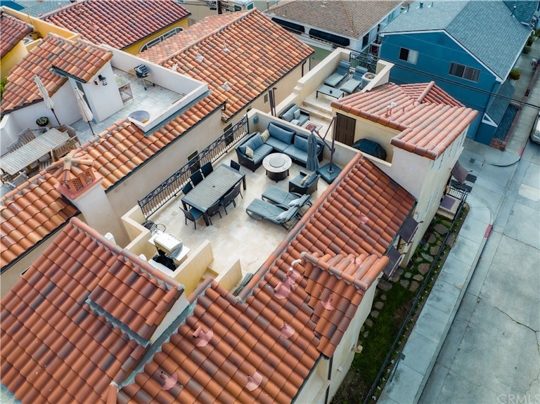 Photo 20 of 28 - 133 Agate Ave, Newport Beach, CA 92662
