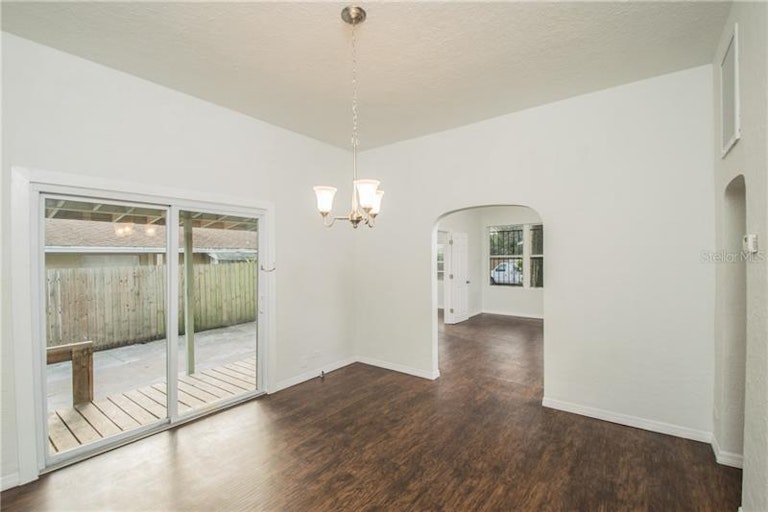 Photo 10 of 12 - 2721 W Chestnut St, Tampa, FL 33607