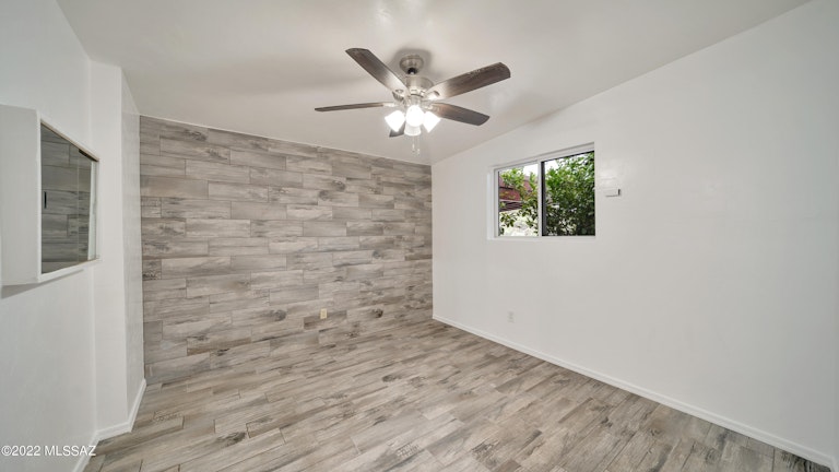 Photo 12 of 36 - 3918 S Cook St, Tucson, AZ 85746