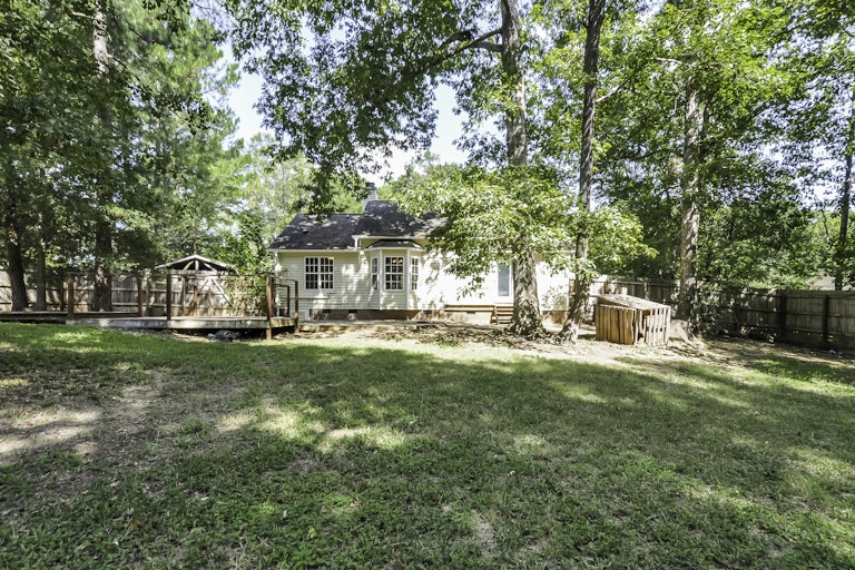 Photo 21 of 24 - 6925 Longridge Dr, Raleigh, NC 27603
