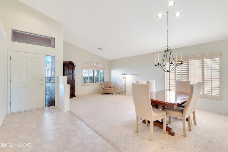 Photo 7 of 41 - 1527 W Sand Pebble Dr, Tucson, AZ 85737