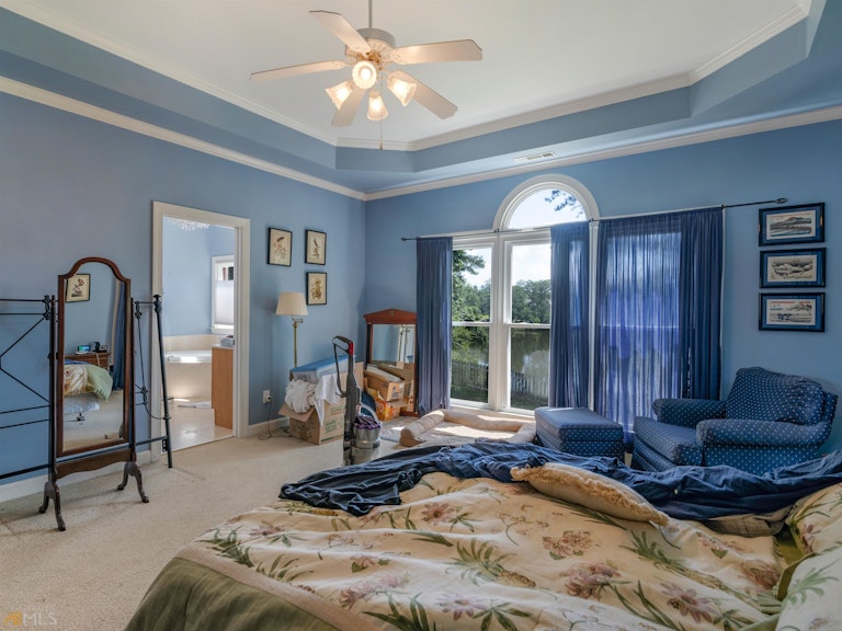 Photo 7 of 14 - 240 Jasper Dr, Stockbridge, GA 30281