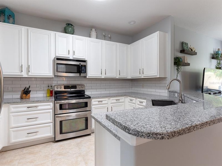 Photo 8 of 36 - 2616 Balforn Tower Way, Winter Garden, FL 34787