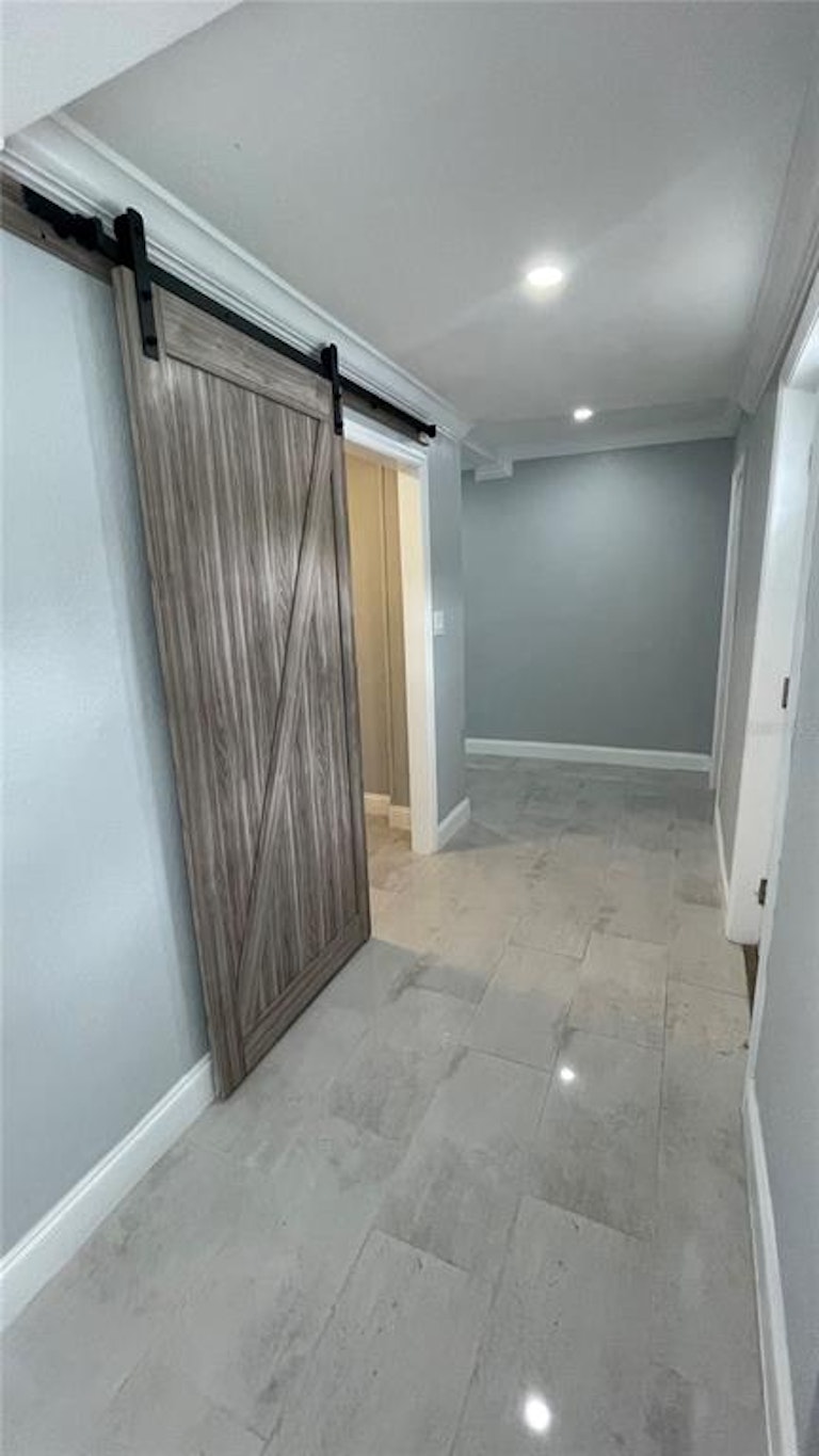 Photo 17 of 35 - 5103 N 30th St, Tampa, FL 33610