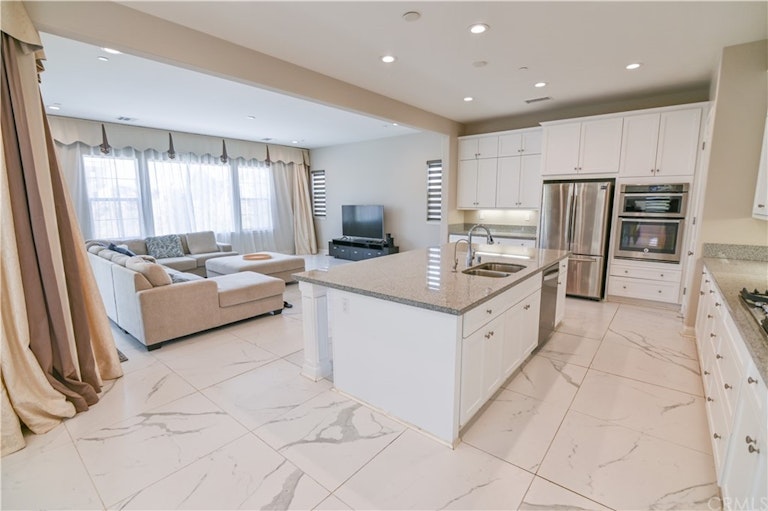 Photo 6 of 25 - 6006 Amora Dr, Chino Hills, CA 91709
