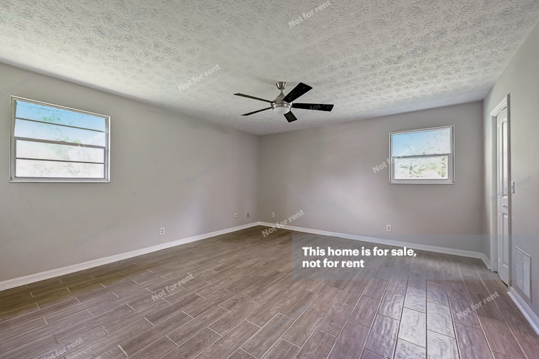 Photo 34 of 35 - 2590 Aquarius Rd, Orange Park, FL 32073
