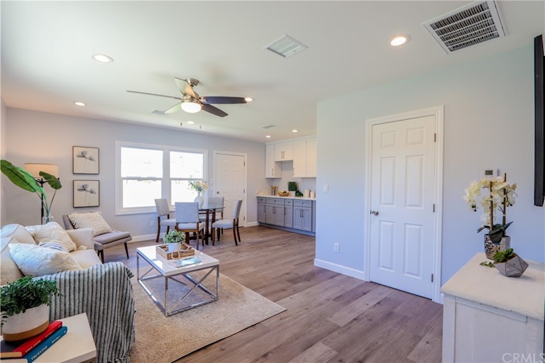 Photo 15 of 32 - 13311 Red Hill Ave, Tustin, CA 92780
