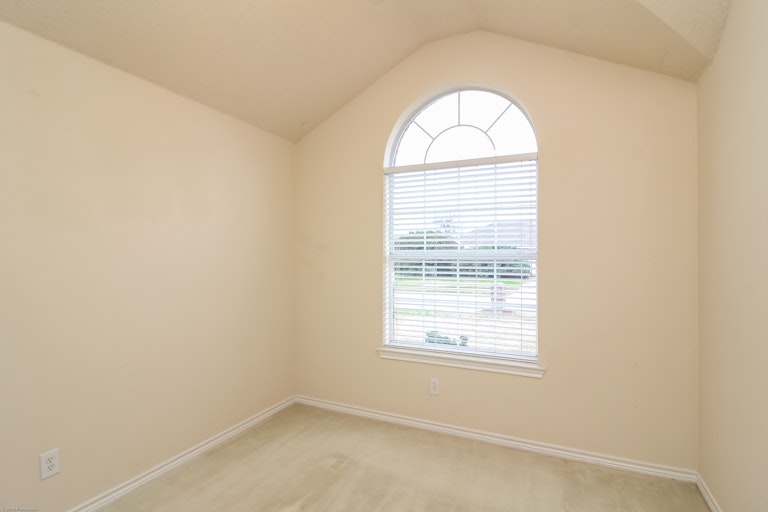 Photo 15 of 25 - 11718 Bridge St, Frisco, TX 75035