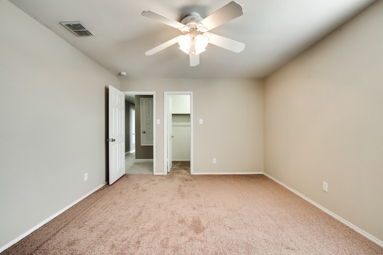 Photo 34 of 45 - 2204 Sheldon Dr, McKinney, TX 75072