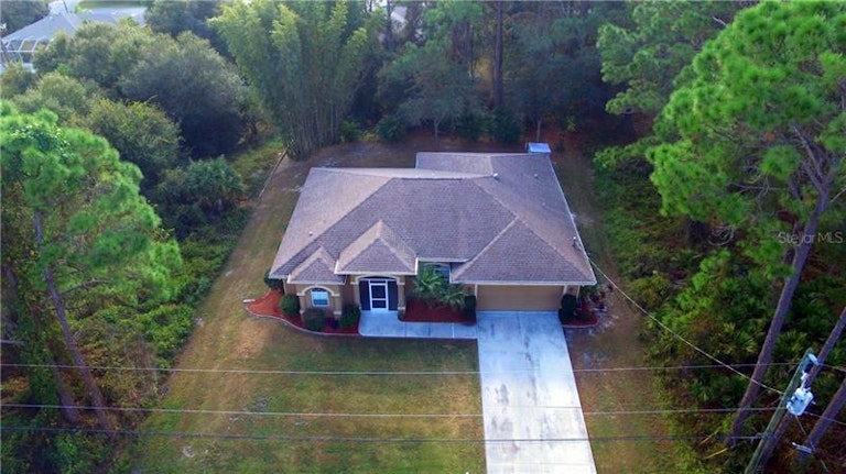 Photo 2 of 25 - 4258 Mermell Cir, North Port, FL 34291