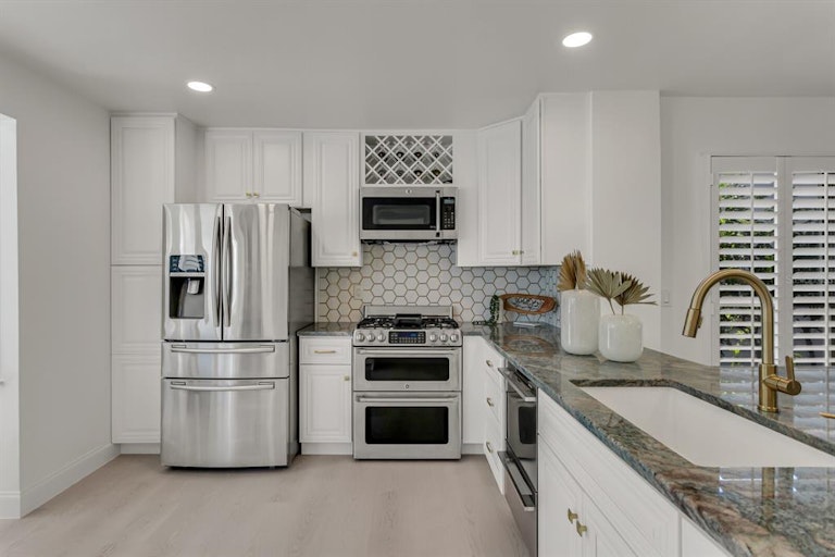 Photo 4 of 54 - 11003 Peach Point Ct, Bradenton, FL 34209