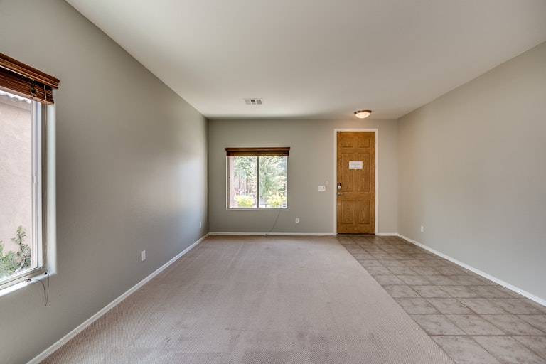 Photo 3 of 30 - 1194 E Daisy Way, San Tan Valley, AZ 85143