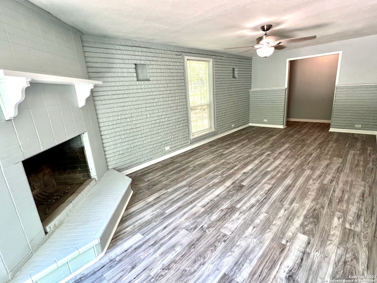 Photo 23 of 23 - 3946 Southport Dr, San Antonio, TX 78223