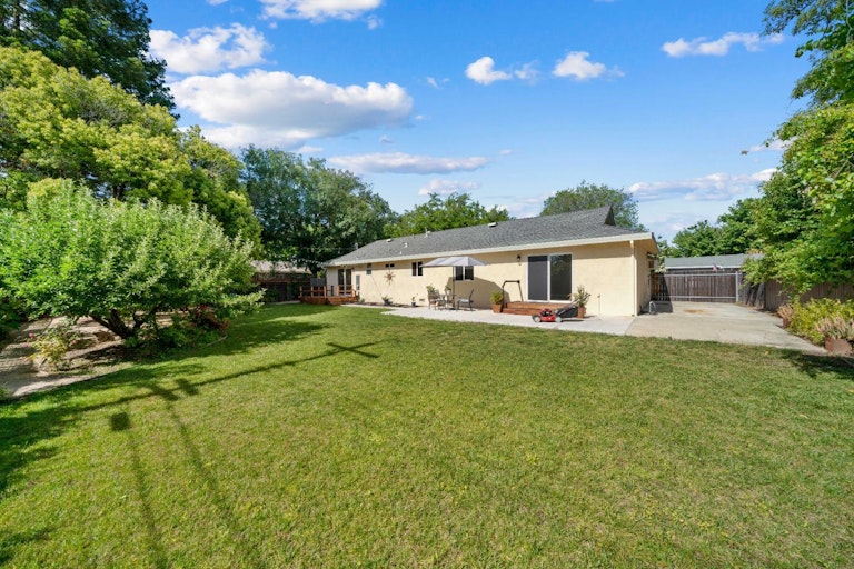 Photo 32 of 42 - 5742 Fairvale Way, Orangevale, CA 95662