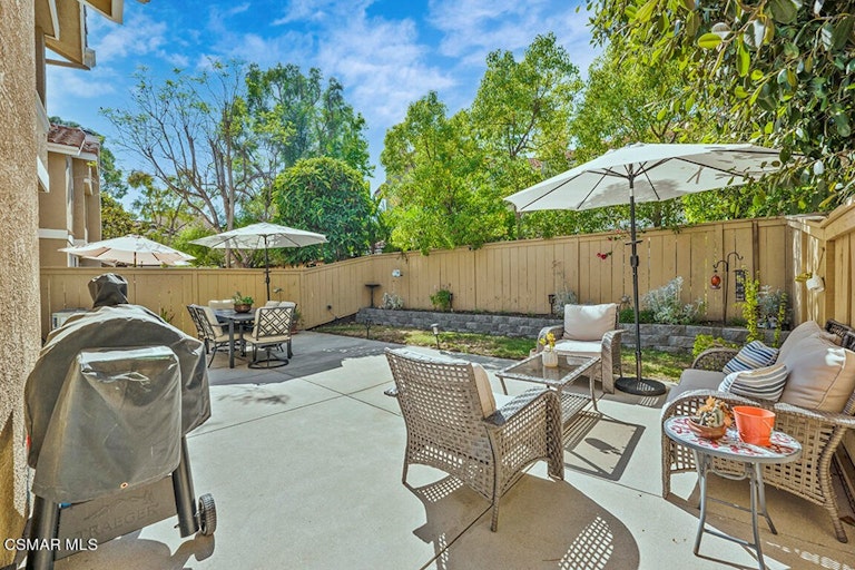 Photo 39 of 40 - 4891 Lazio Way, Oak Park, CA 91377