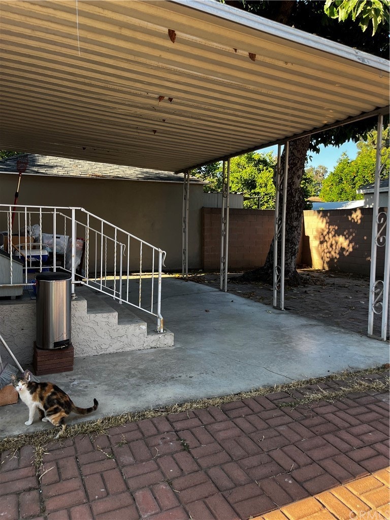 Photo 23 of 25 - 9630 Annetta Ave, South Gate, CA 90280