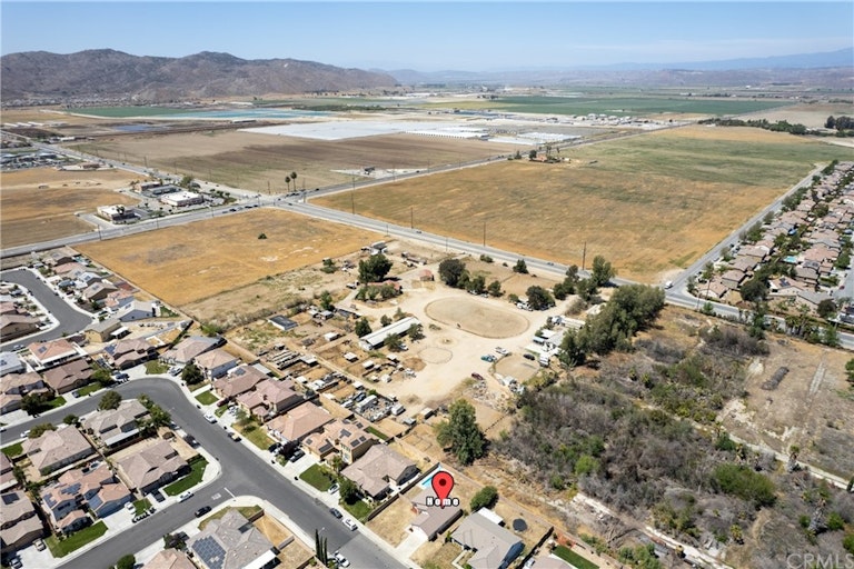 Photo 30 of 34 - 2091 Roanoke St, San Jacinto, CA 92582