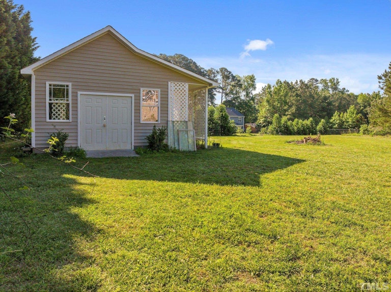 Photo 38 of 40 - 6103 Valentine St, Zebulon, NC 27597