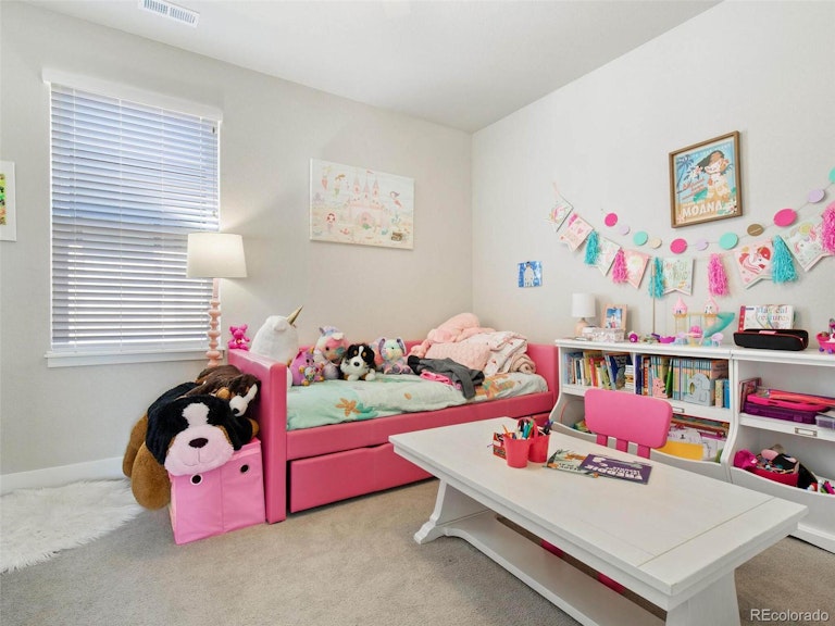 Photo 31 of 40 - 10165 Bellwether Ln, Lone Tree, CO 80124