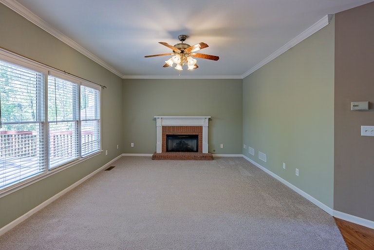 Photo 5 of 34 - 1730 Waters Ferry Dr, Lawrenceville, GA 30043