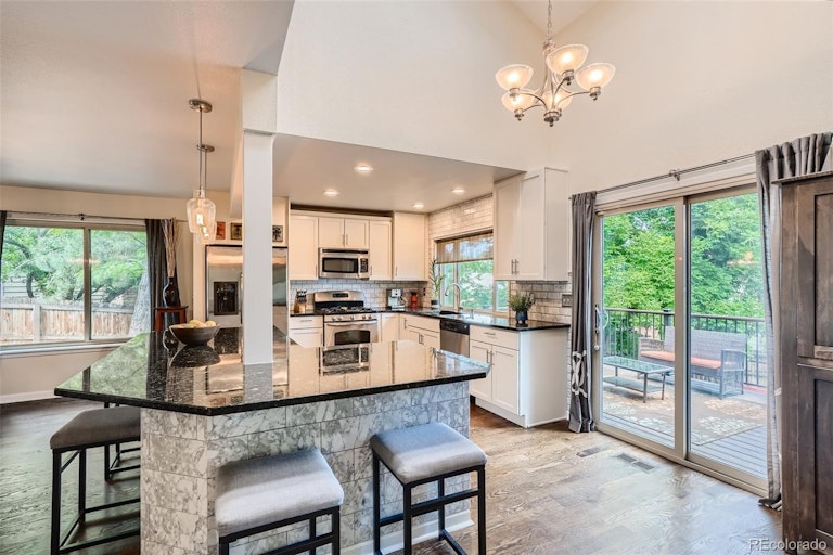Photo 5 of 26 - 8020 Flower Ct, Arvada, CO 80005