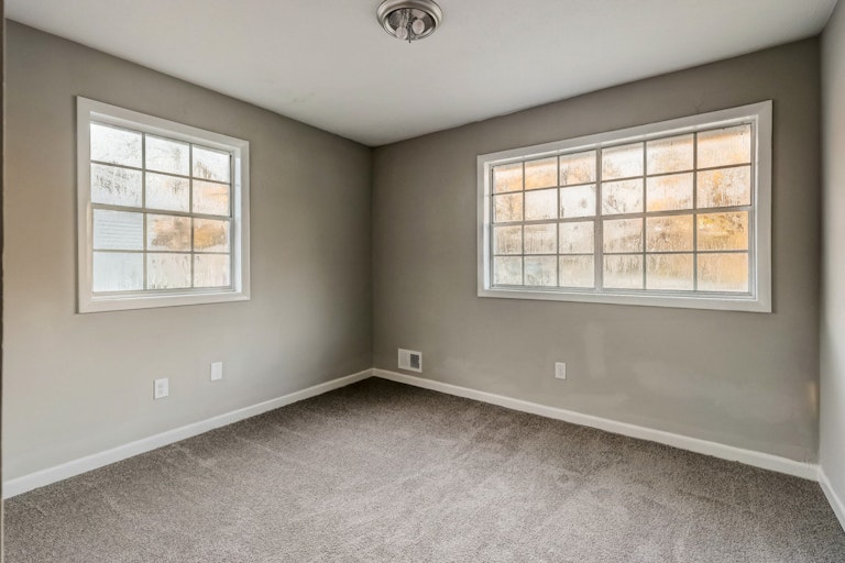 Photo 25 of 28 - 1518 Tanglewood Way NW, Conyers, GA 30012