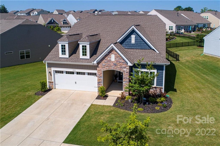 Photo 38 of 38 - 12432 Belmont Mansion Dr, Charlotte, NC 28273