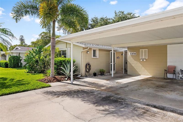 Photo 35 of 41 - 2331 Terry Ln, Sarasota, FL 34231