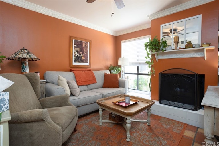 Photo 17 of 54 - 222 N Rose St #208, Burbank, CA 91505