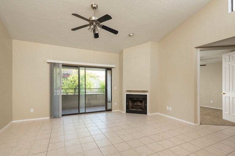 Photo 9 of 21 - 2935 N 68th St, Scottsdale, AZ 85251