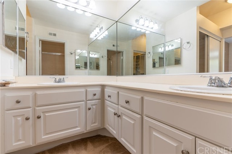 Photo 14 of 17 - 24011 Arroyo Park Dr #58, Valencia, CA 91355