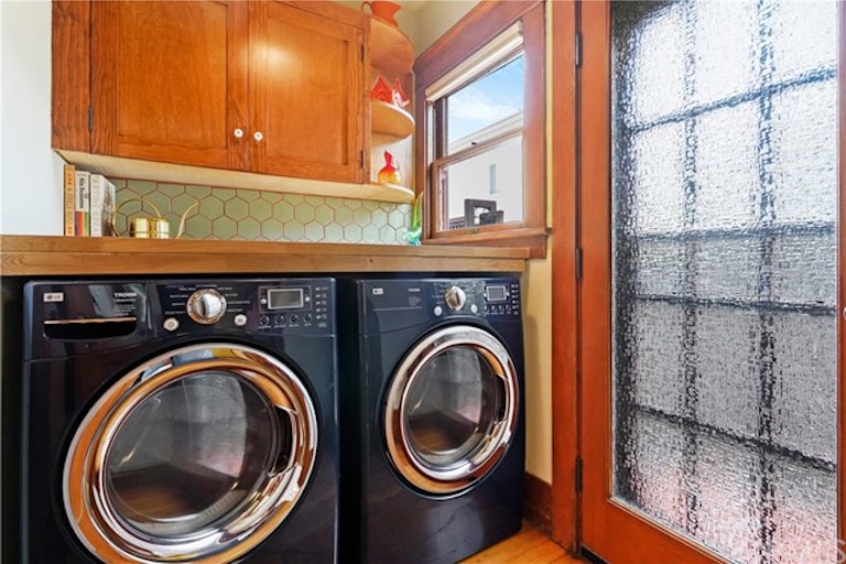 Photo 26 of 42 - 526 E 8th St, Long Beach, CA 90813
