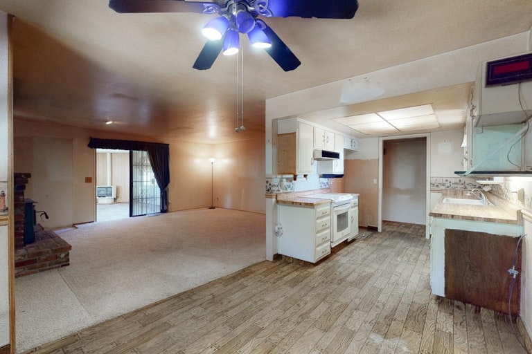 Photo 18 of 56 - 1150 Nickel Ln, Yuba City, CA 95991